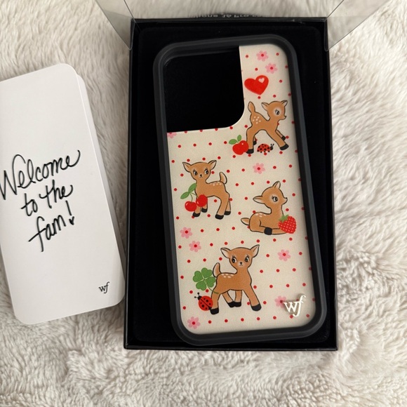 WILDFLOWER LIMITED EDITION OH DEER IPHONE 16 PRO CASE - Picture 2 of 6